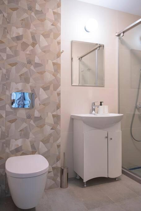 Madrid: A Modern 2-Bedroom Apartment With Parking Sófia Exterior foto